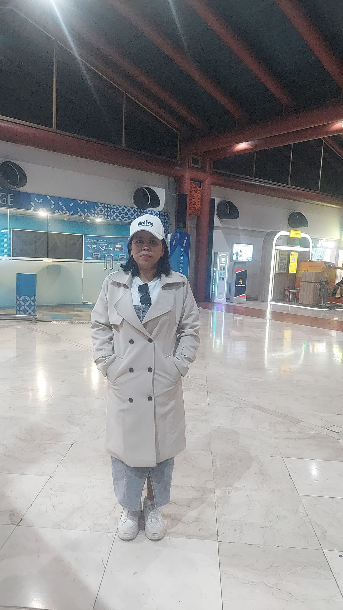 Apex Maids helper photographed at the airport on her travel day